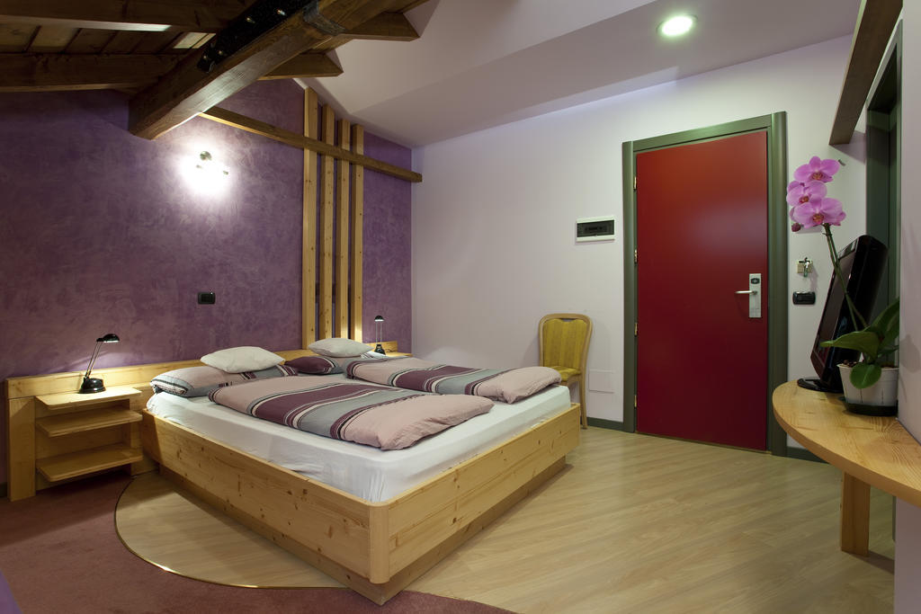 Hotel Marzia Livigno Bagian luar foto