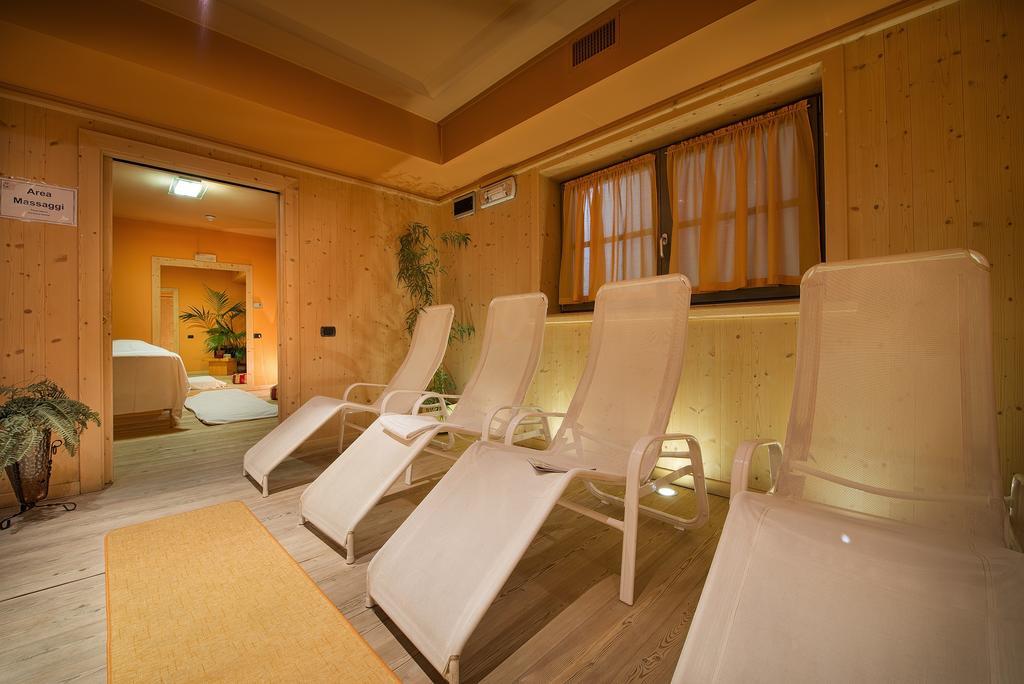 Hotel Marzia Livigno Bagian luar foto
