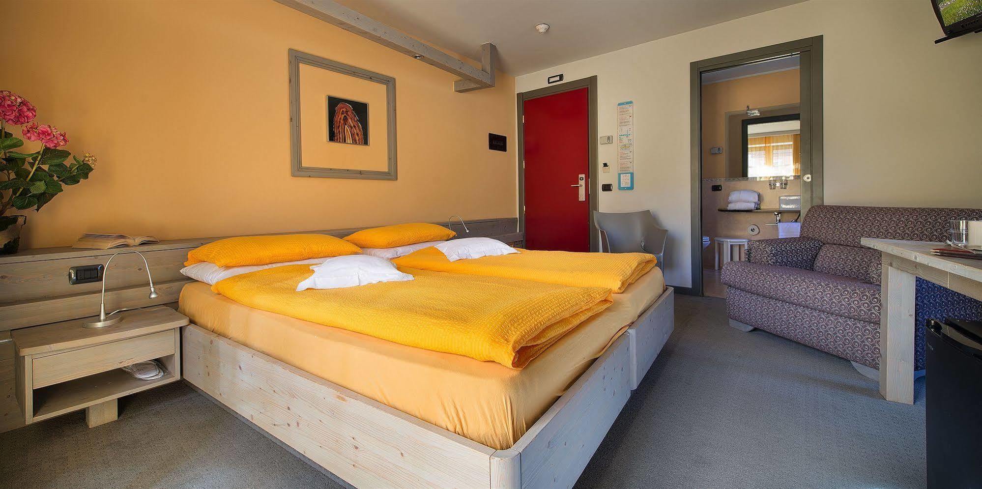 Hotel Marzia Livigno Bagian luar foto