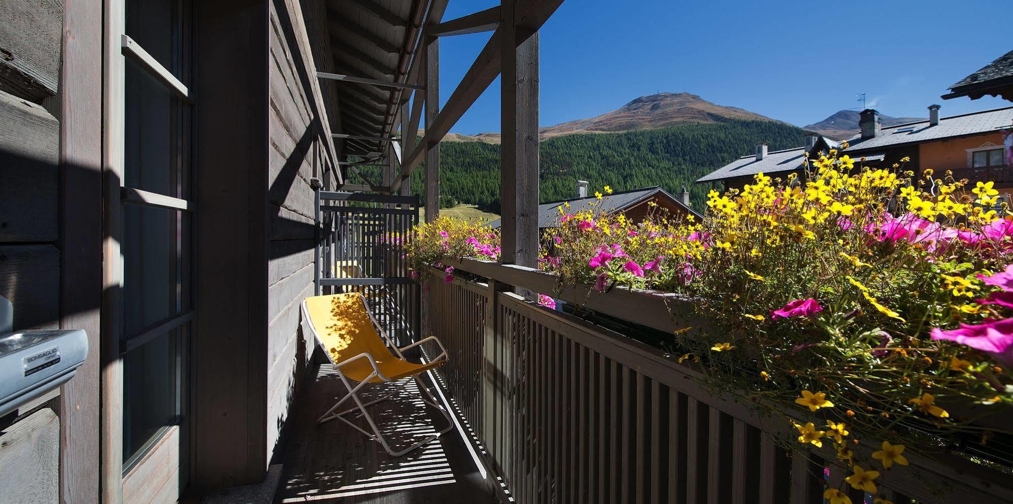 Hotel Marzia Livigno Bagian luar foto